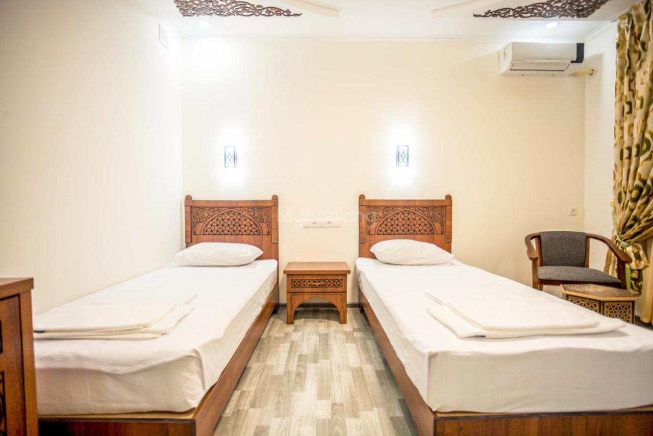 Ayub Boutique Hotel Buchara Buitenkant foto